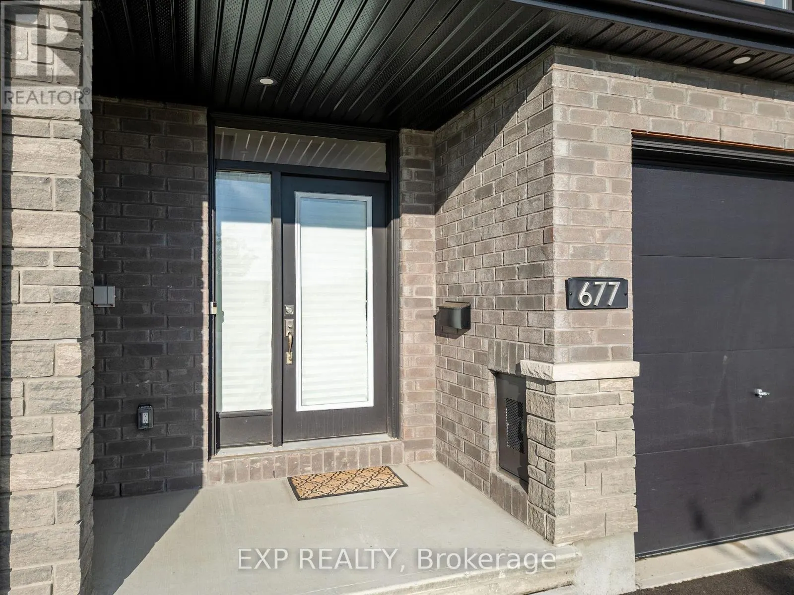 677 CORDELETTE CIRCLE