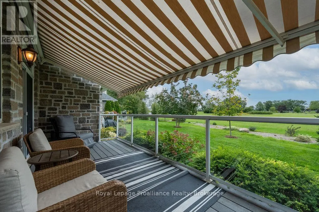 20 GRACEFIELD LANE