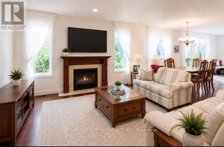 61 JONES CRESCENT