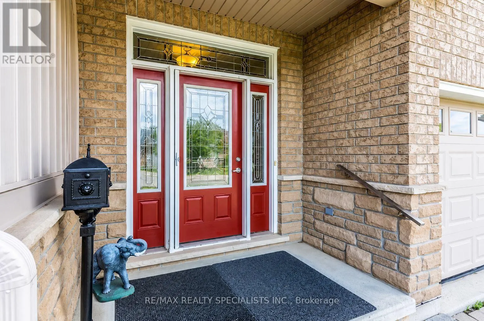 61 JONES CRESCENT