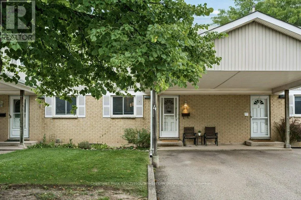 4 - 255 NORTHLAKE DRIVE