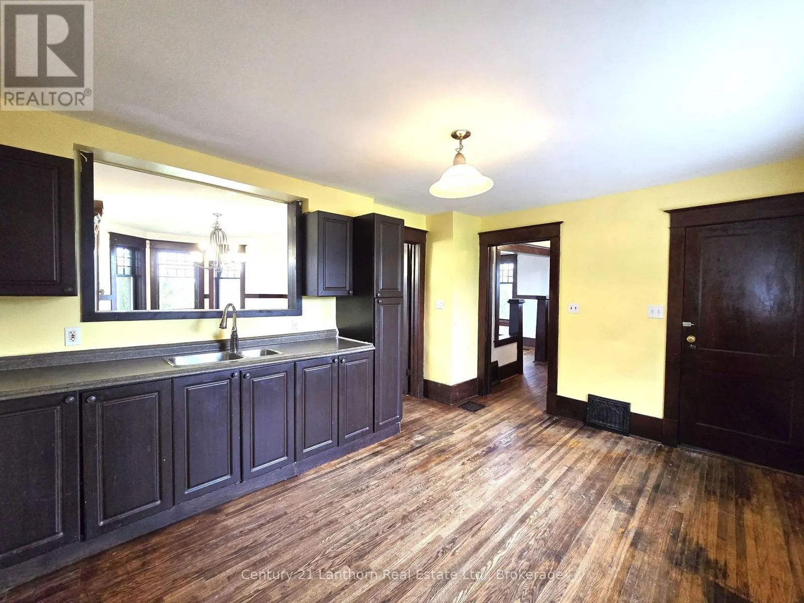 1014 HAMILTON ROAD