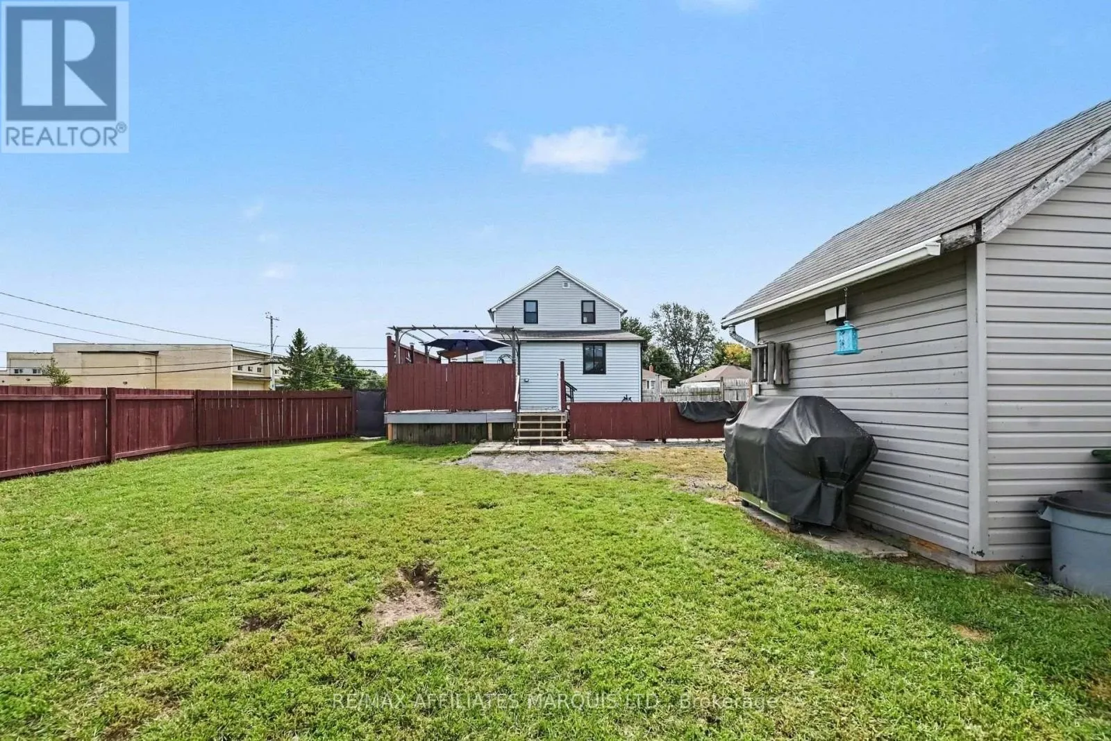 117 SUNNYSIDE AVENUE