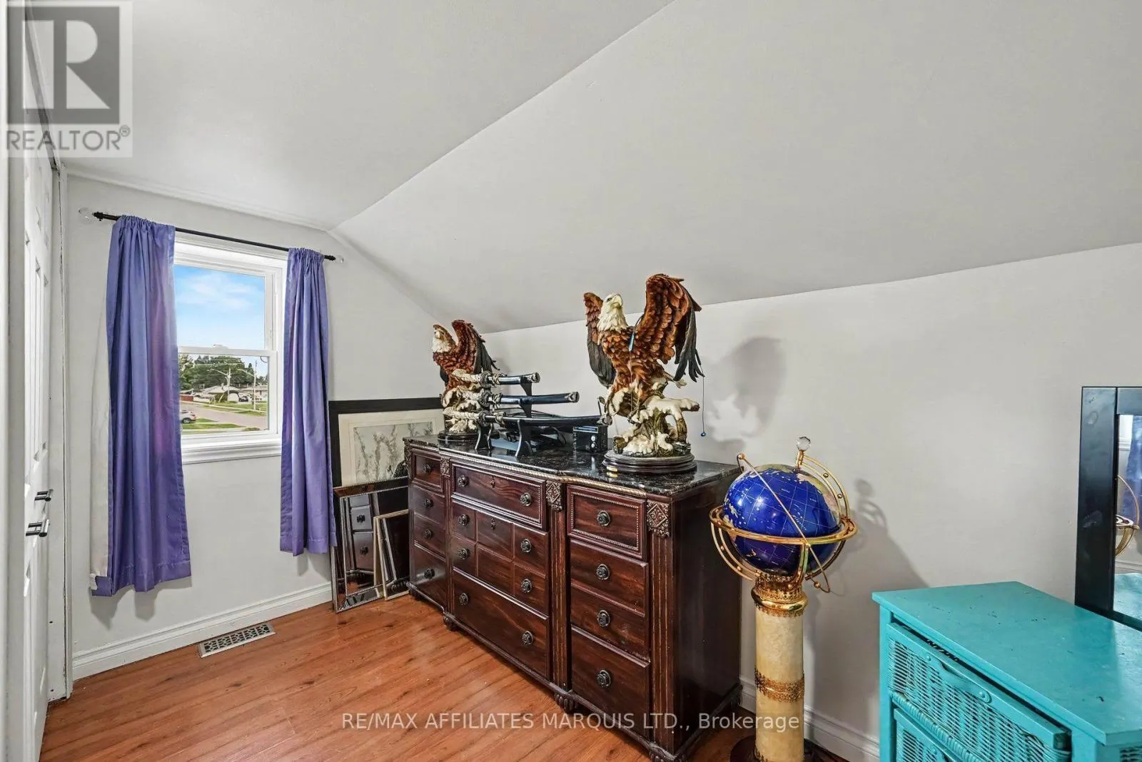 117 SUNNYSIDE AVENUE