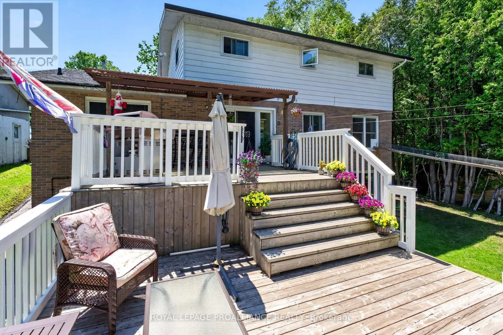 393 STEWART BOULEVARD