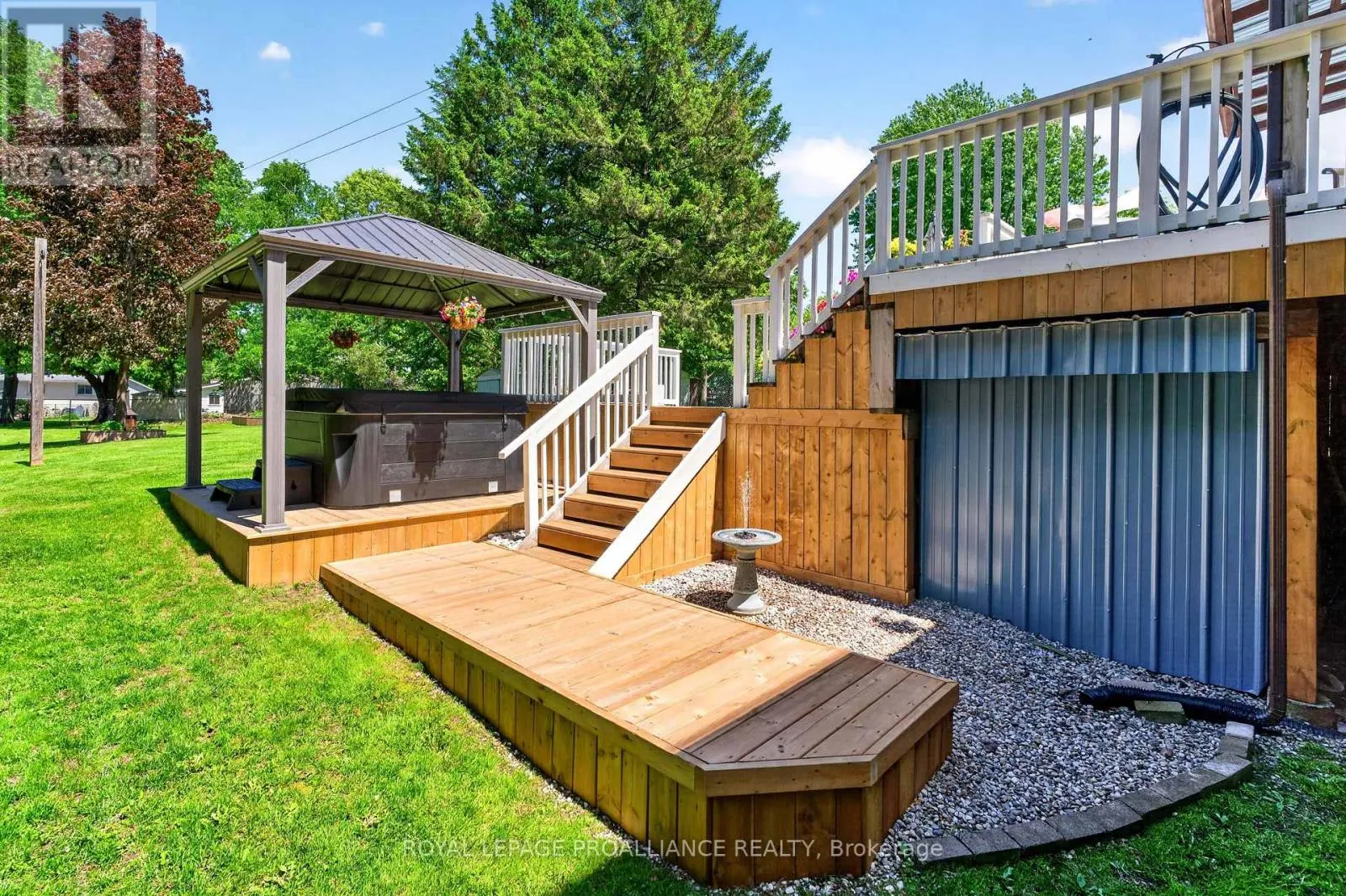 393 STEWART BOULEVARD