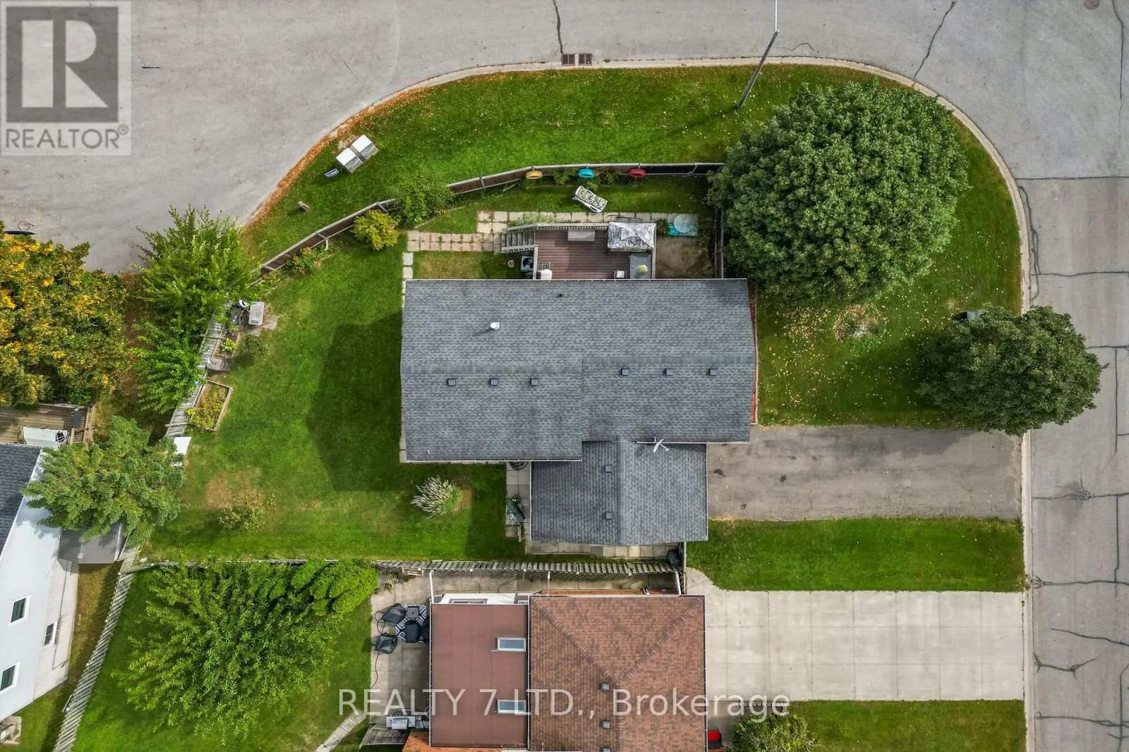 54 COWAN DRIVE
