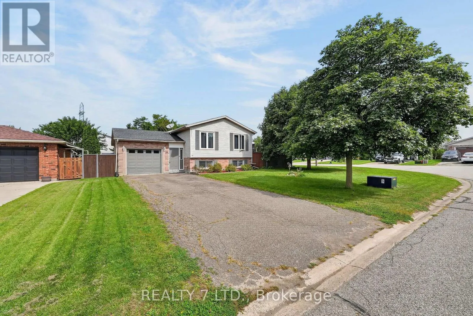 54 COWAN DRIVE