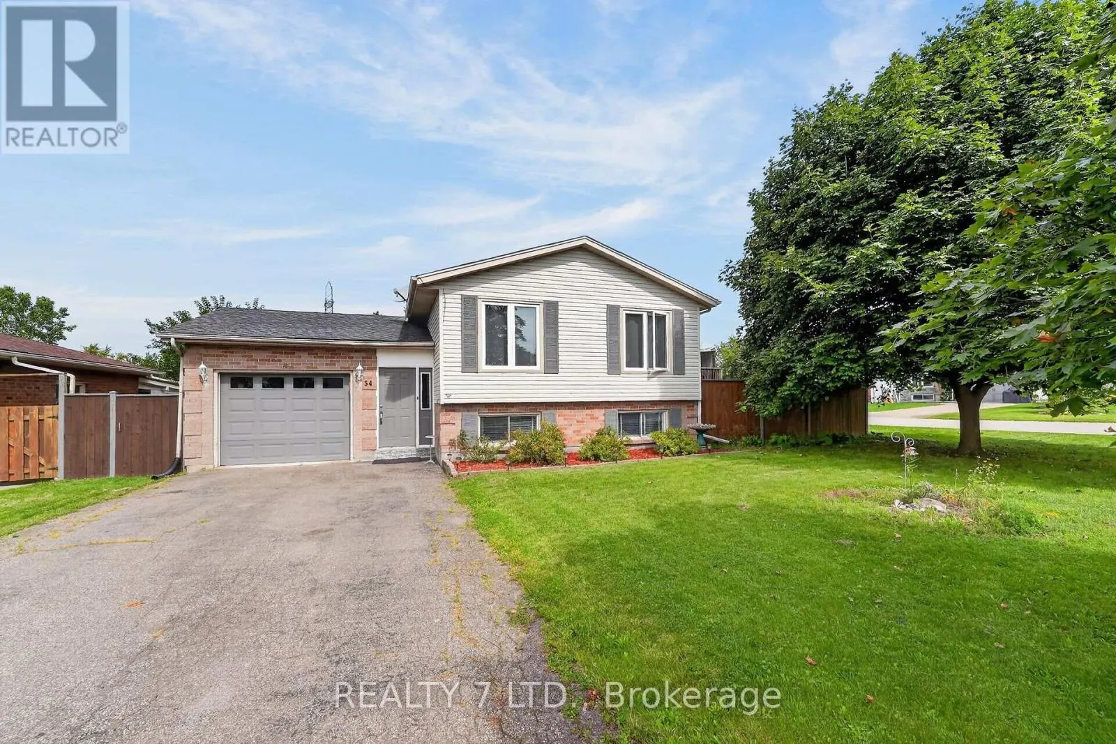 54 COWAN DRIVE