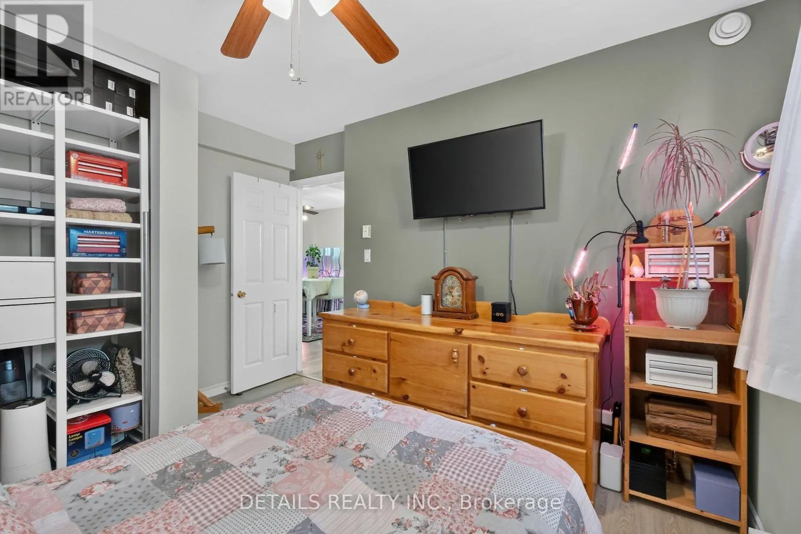 3C - 75 LAPOINTE BOULEVARD