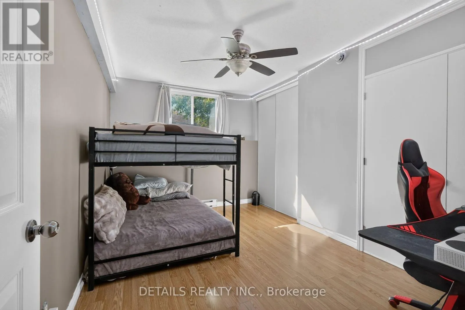 3C - 75 LAPOINTE BOULEVARD
