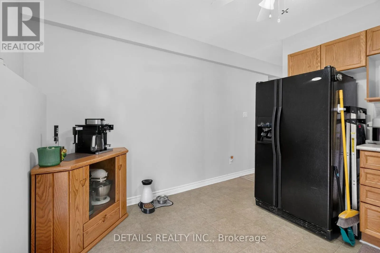 3C - 75 LAPOINTE BOULEVARD