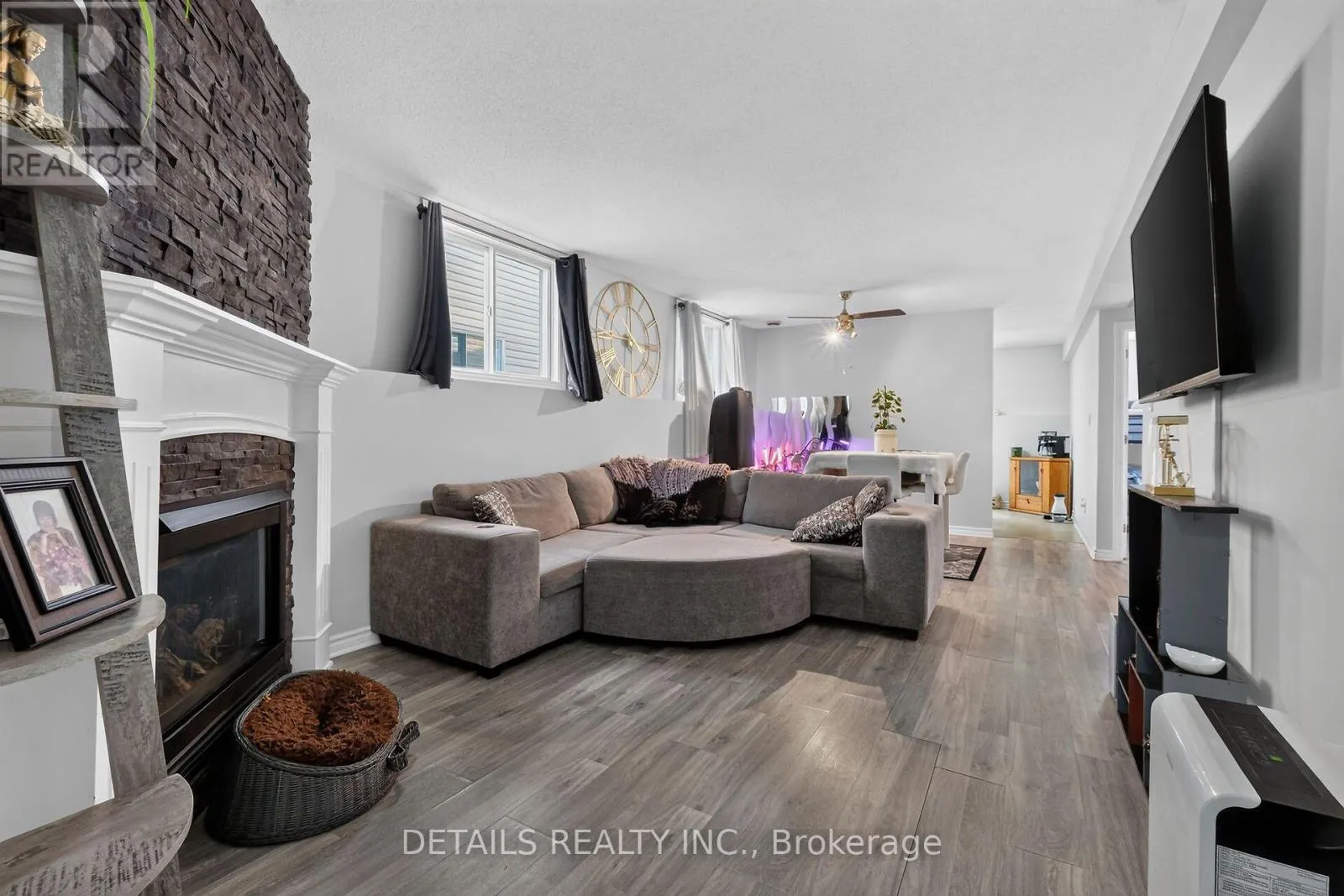 3C - 75 LAPOINTE BOULEVARD