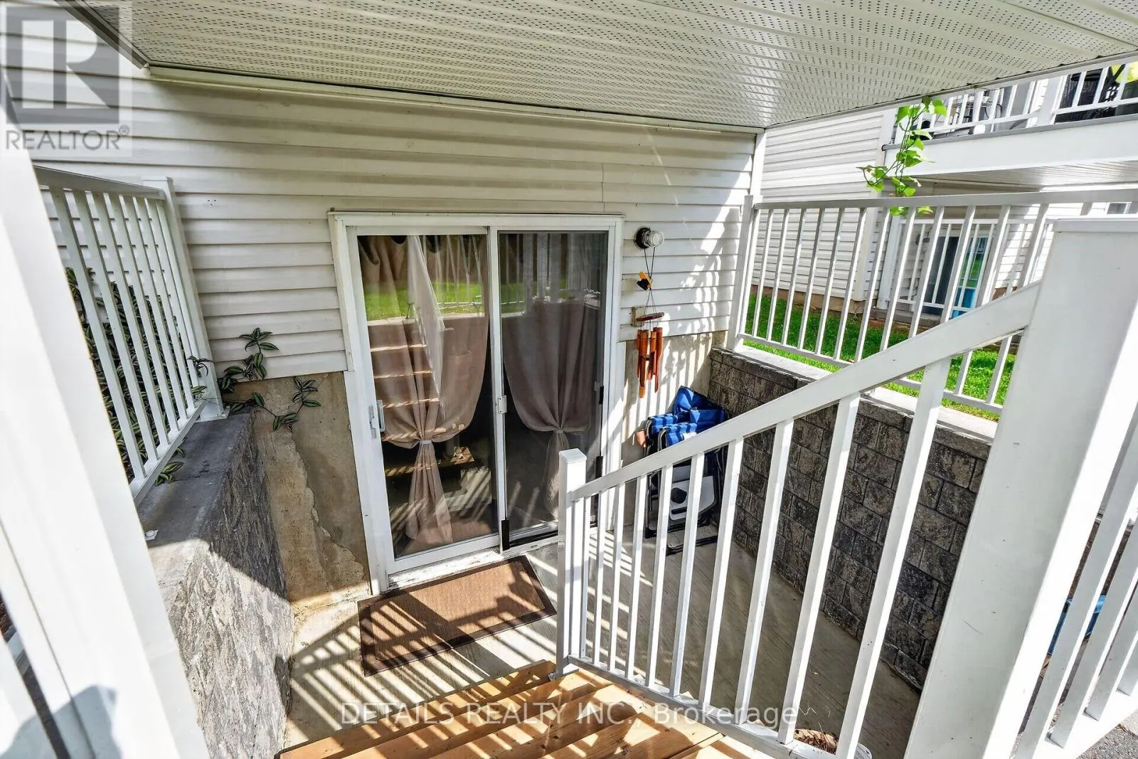 3C - 75 LAPOINTE BOULEVARD