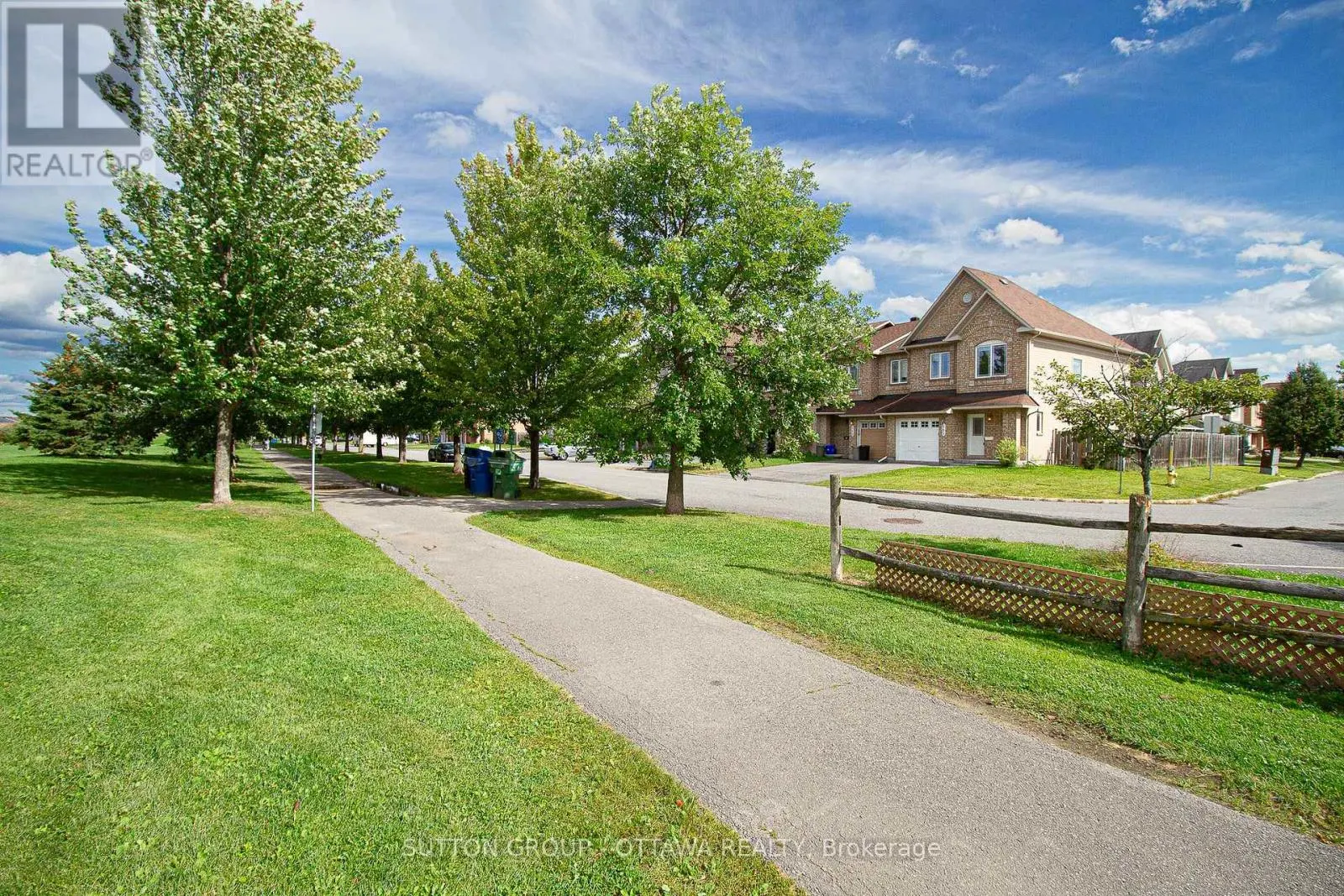 163 SILVERMOON CRESCENT