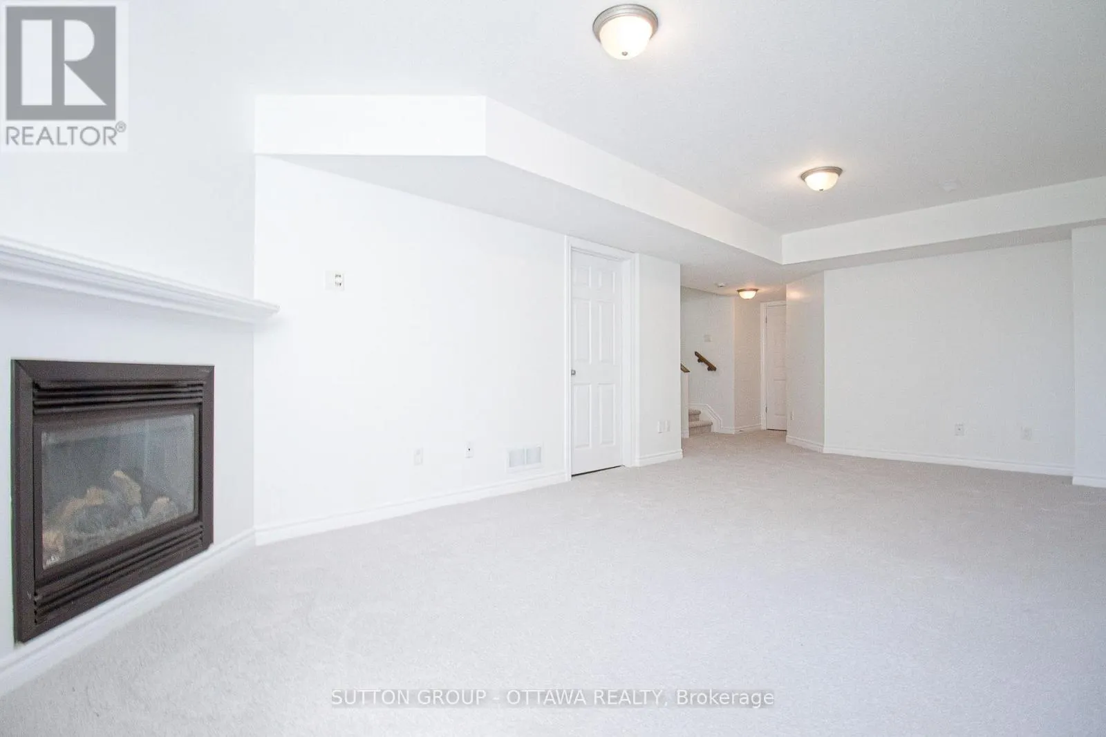 163 SILVERMOON CRESCENT