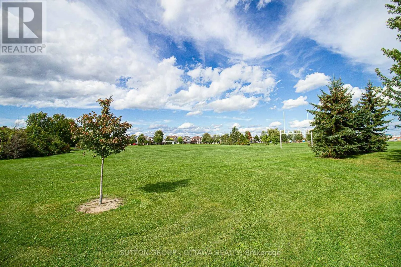 163 SILVERMOON CRESCENT