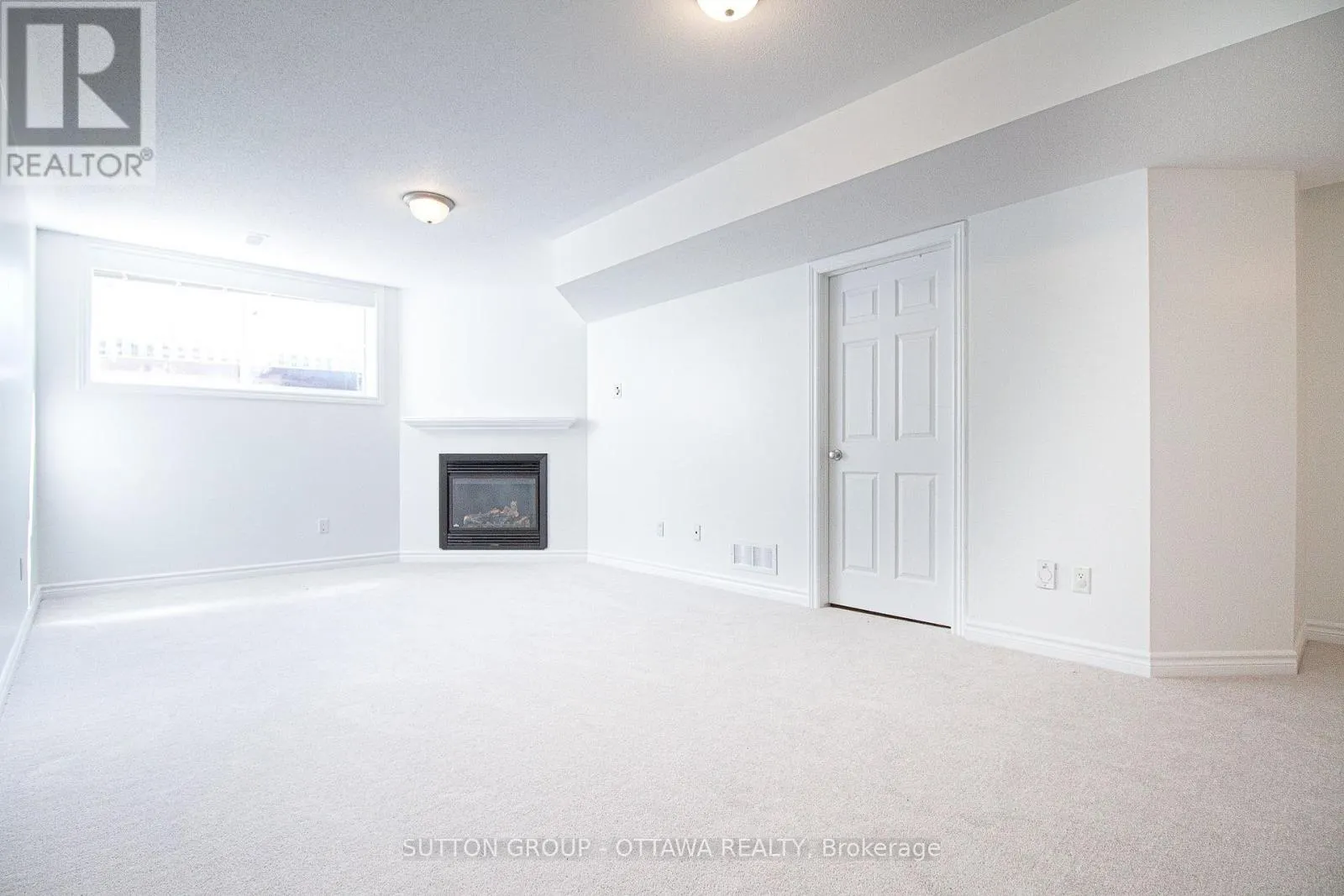 163 SILVERMOON CRESCENT