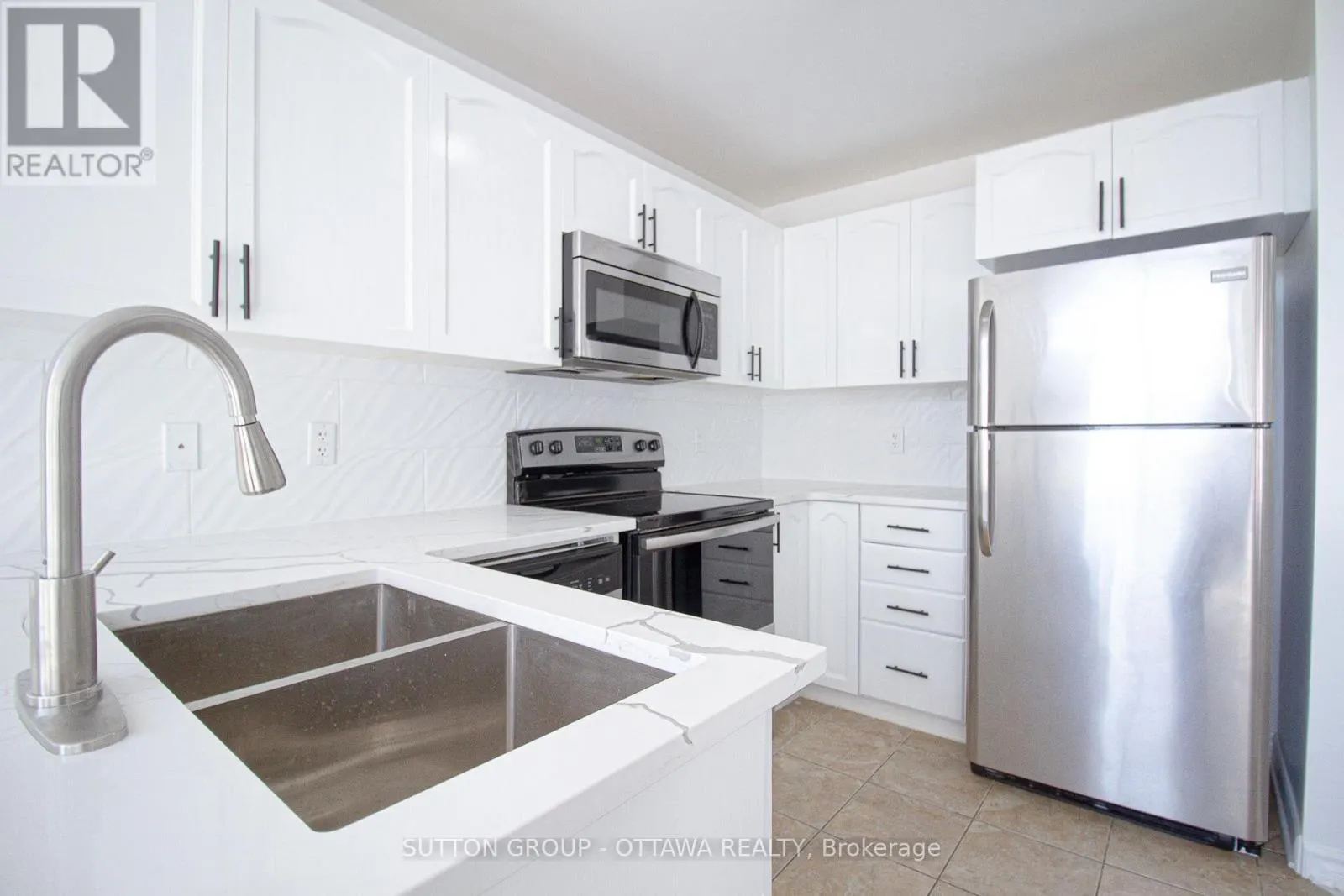 163 SILVERMOON CRESCENT