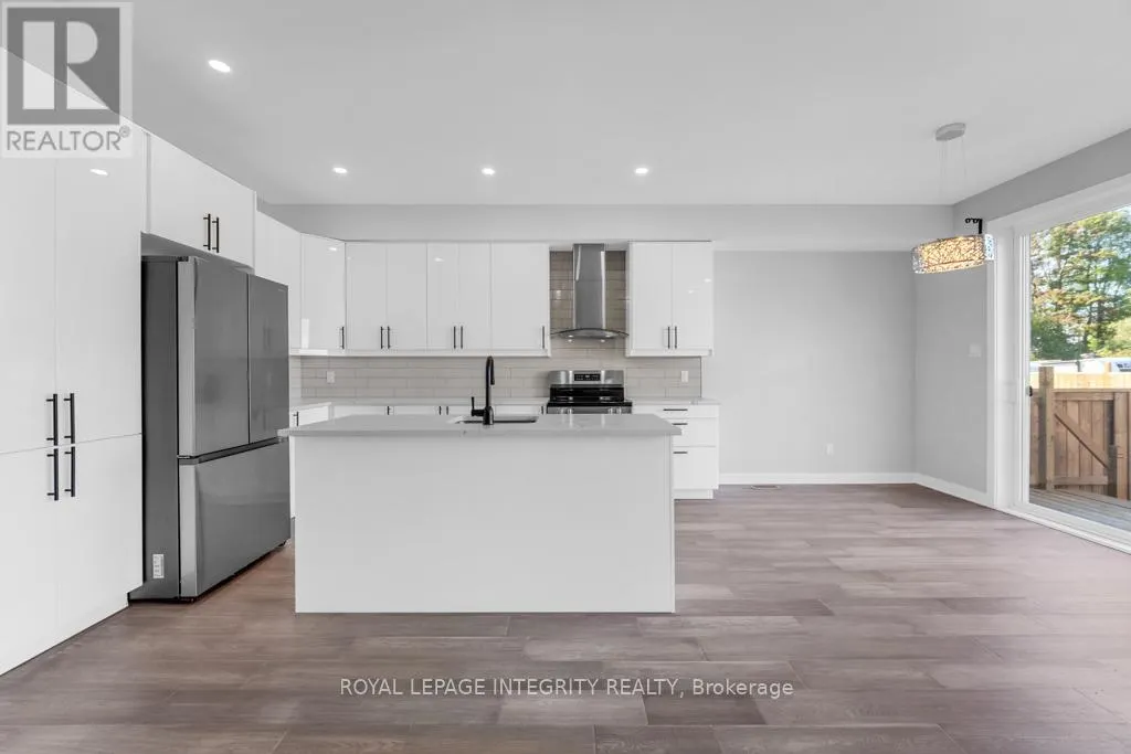 A - 875 CONTOUR STREET