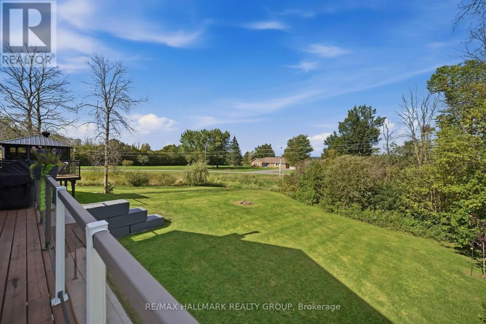 3515 FRONT ROAD E