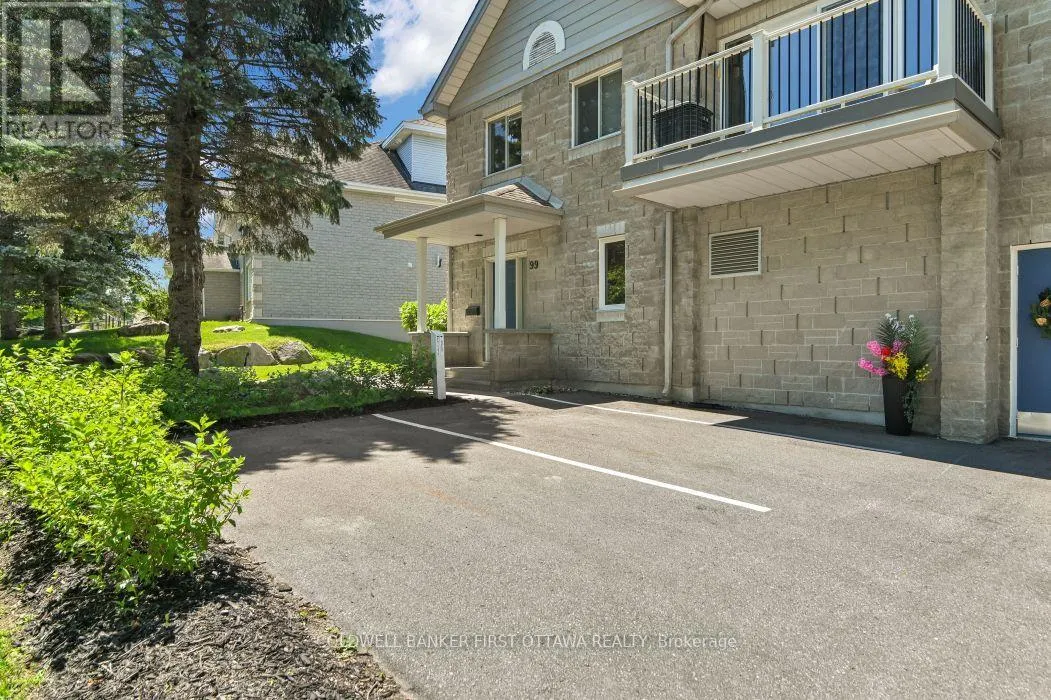 99 ROBSON COURT