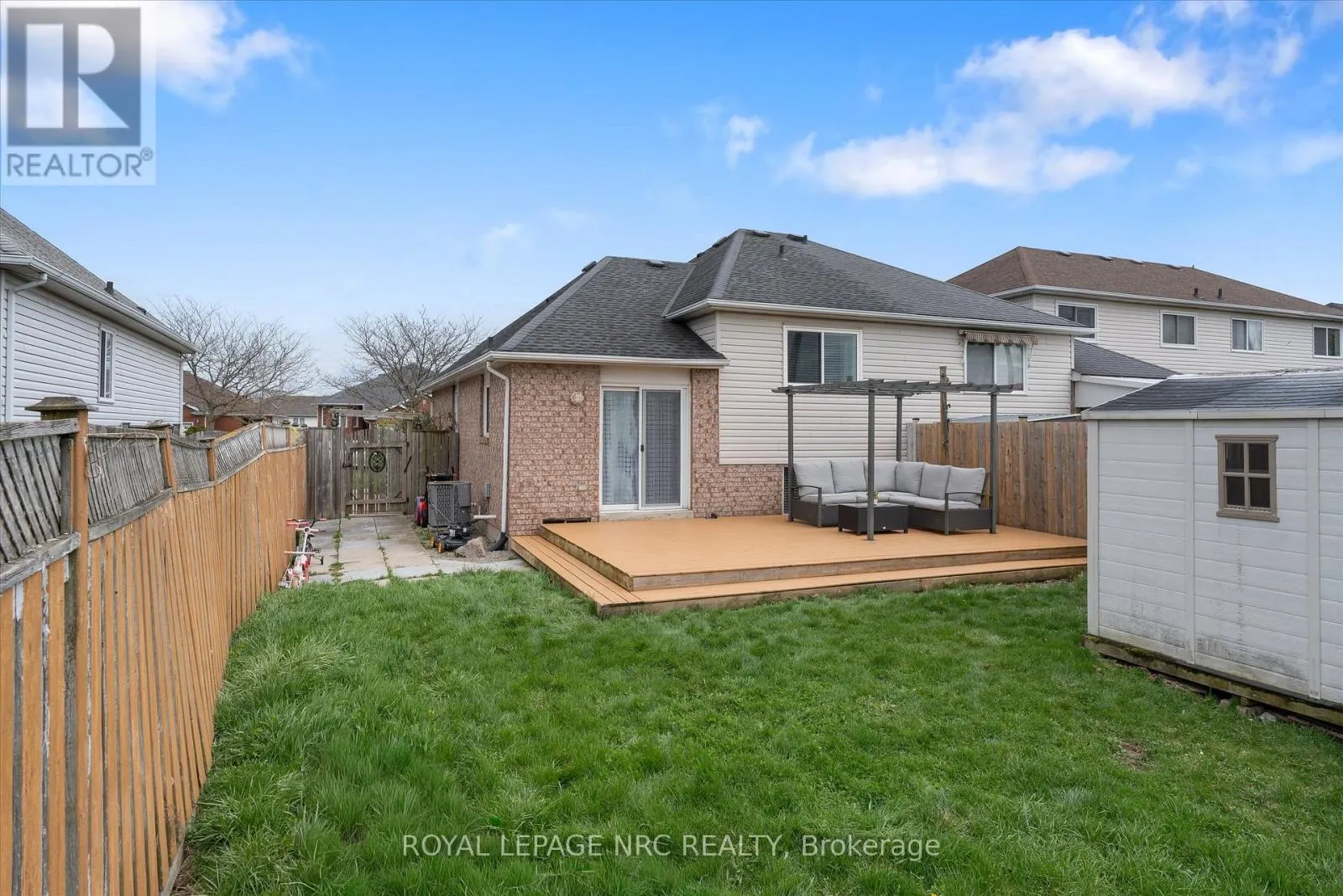 147 ST LAWRENCE DRIVE