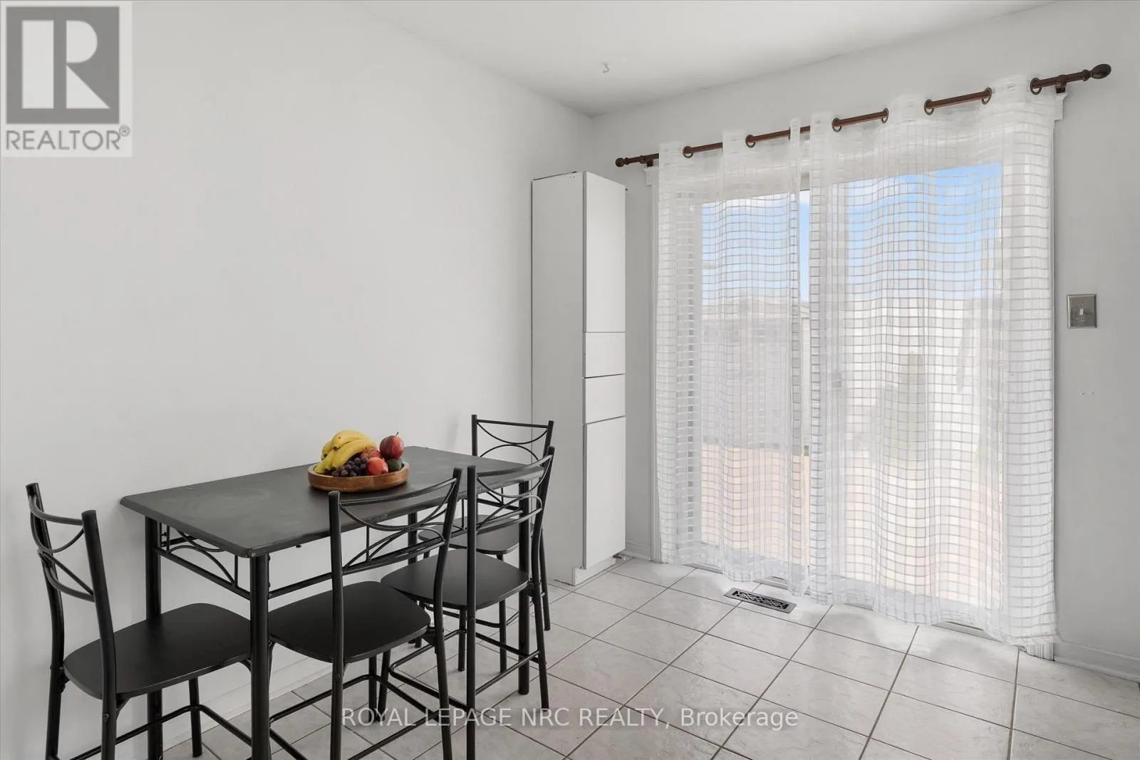 147 ST LAWRENCE DRIVE