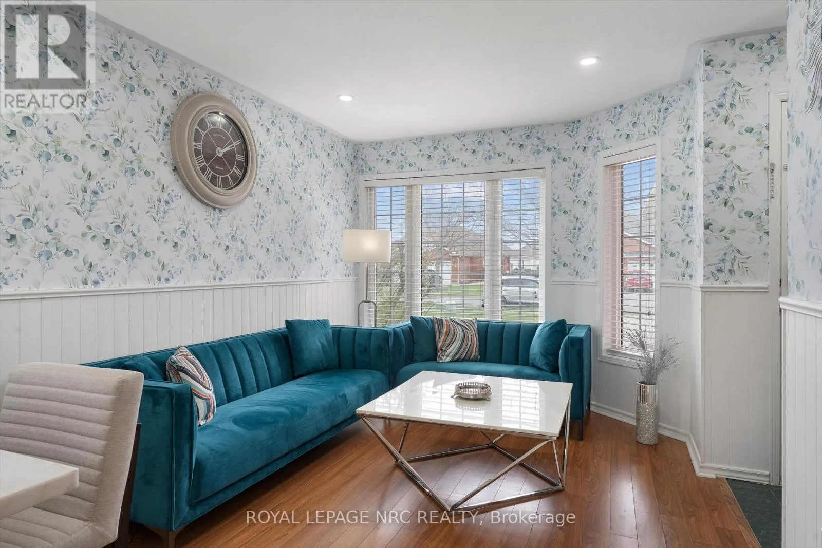 147 ST LAWRENCE DRIVE