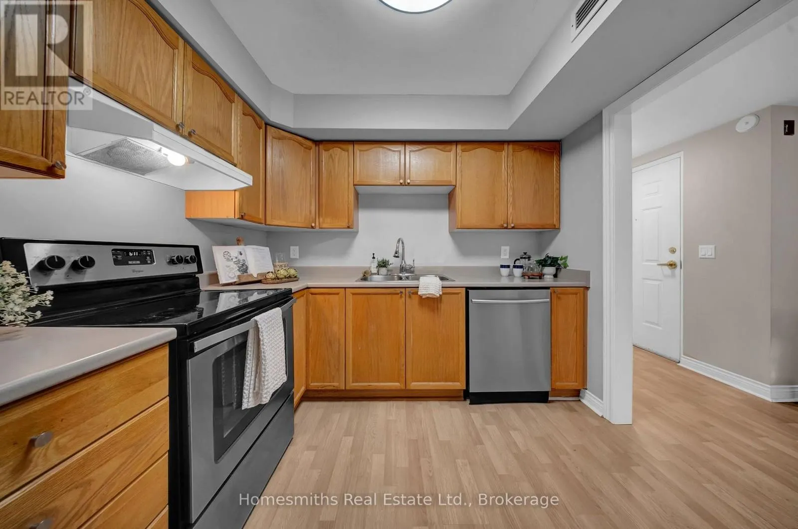 203 - 138 HIBERNIA STREET #203