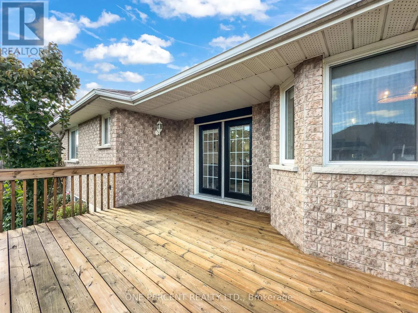 25 HICKORY GROVE