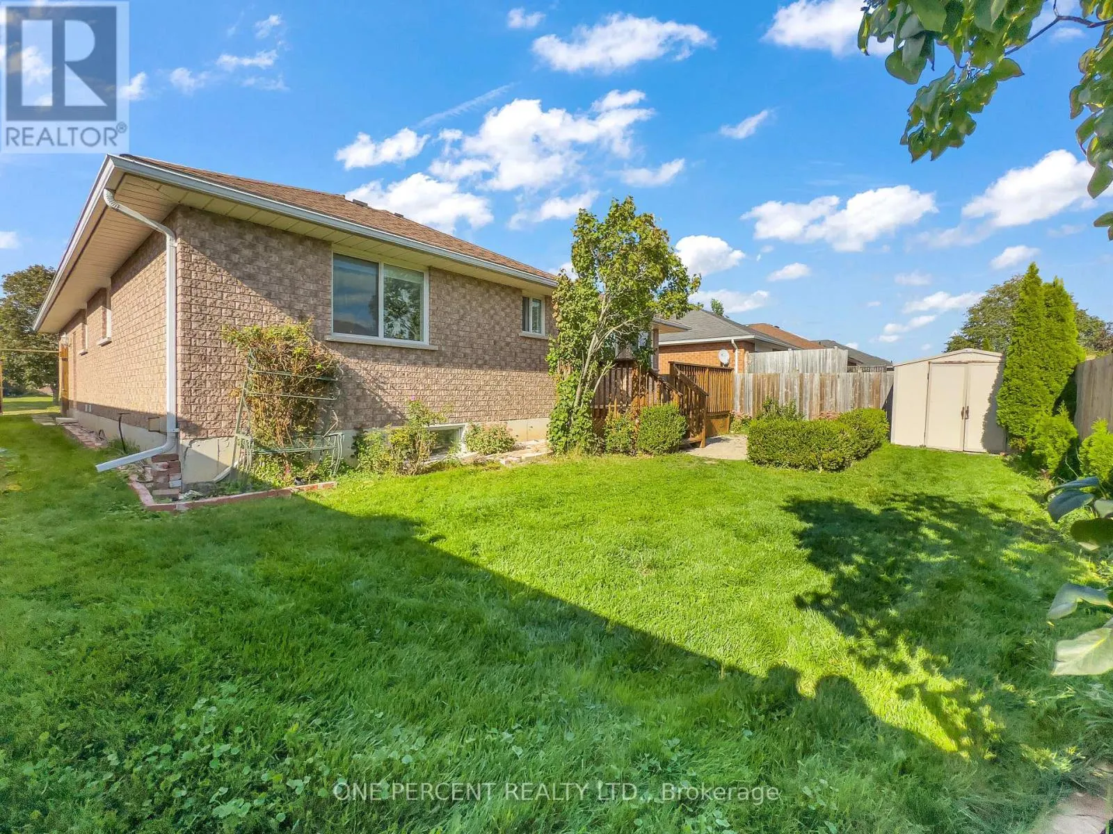 25 HICKORY GROVE