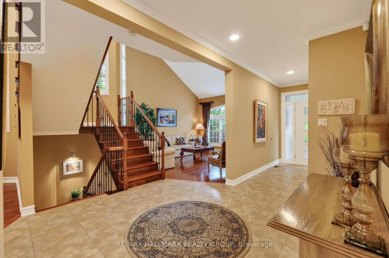 5851 GLADEWOODS PLACE