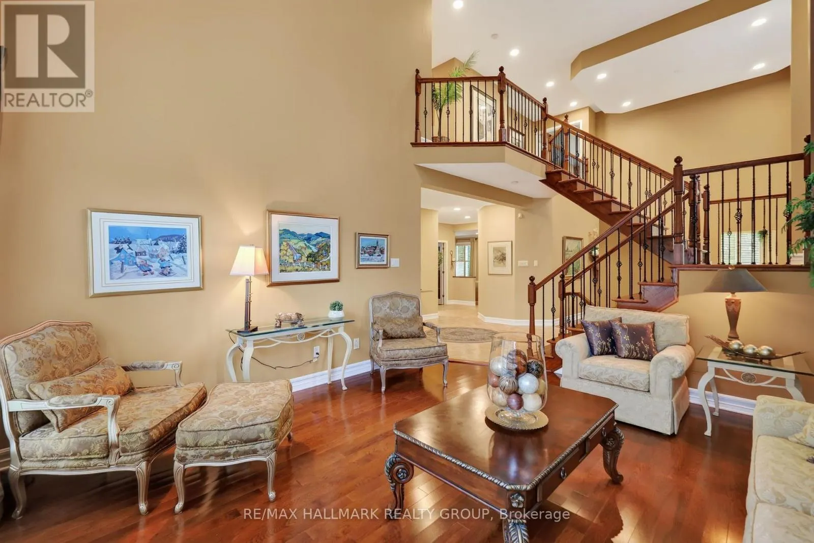 5851 GLADEWOODS PLACE