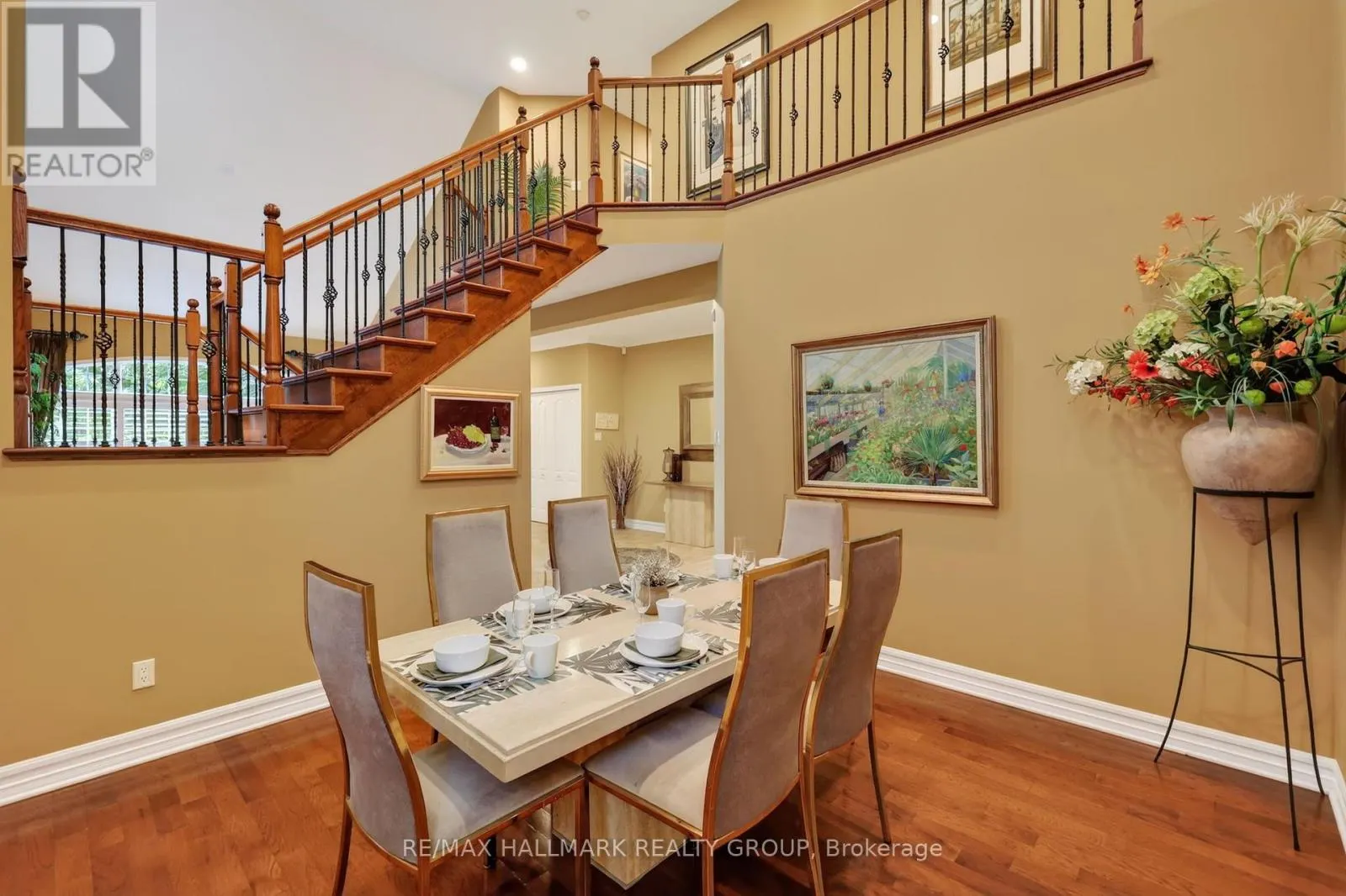 5851 GLADEWOODS PLACE