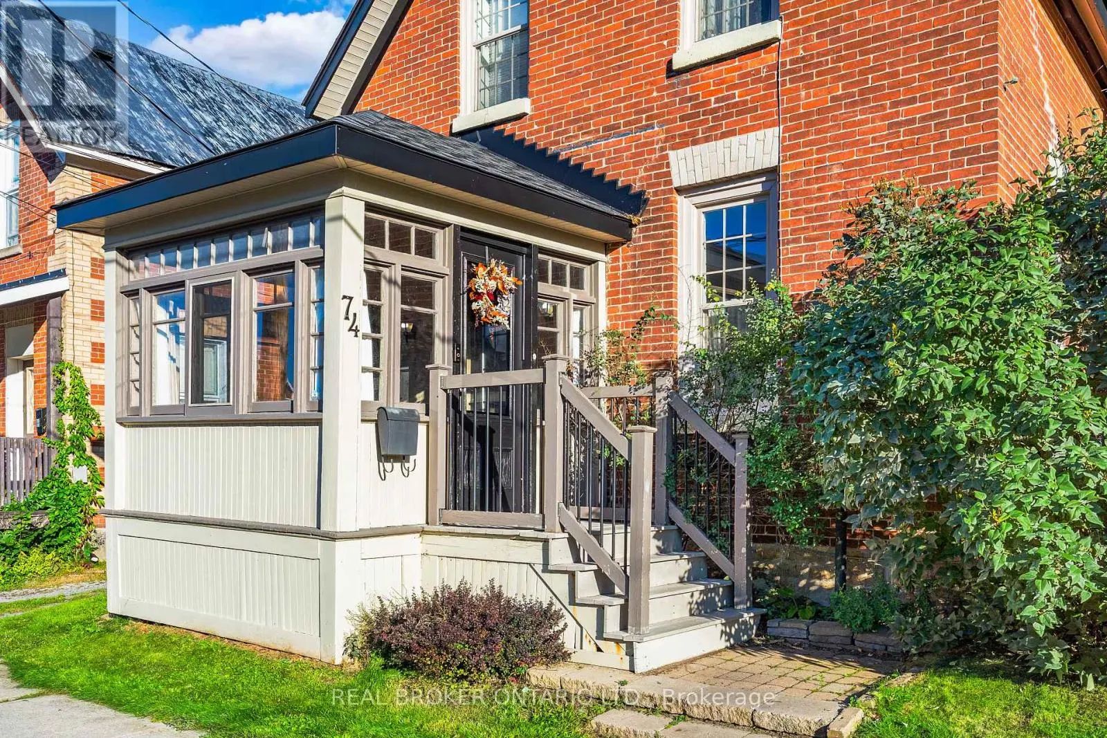 74 HERRIOTT STREET