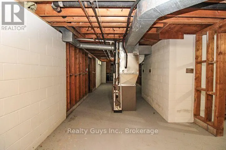 1931 SHERBROOKE STREET W