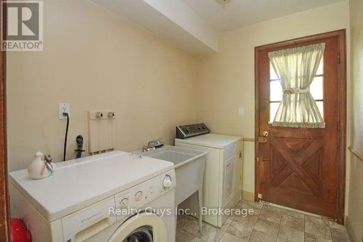 1931 SHERBROOKE STREET W