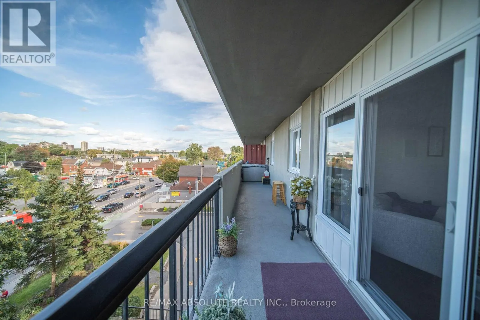 510 - 158 A MCARTHUR AVE AVENUE