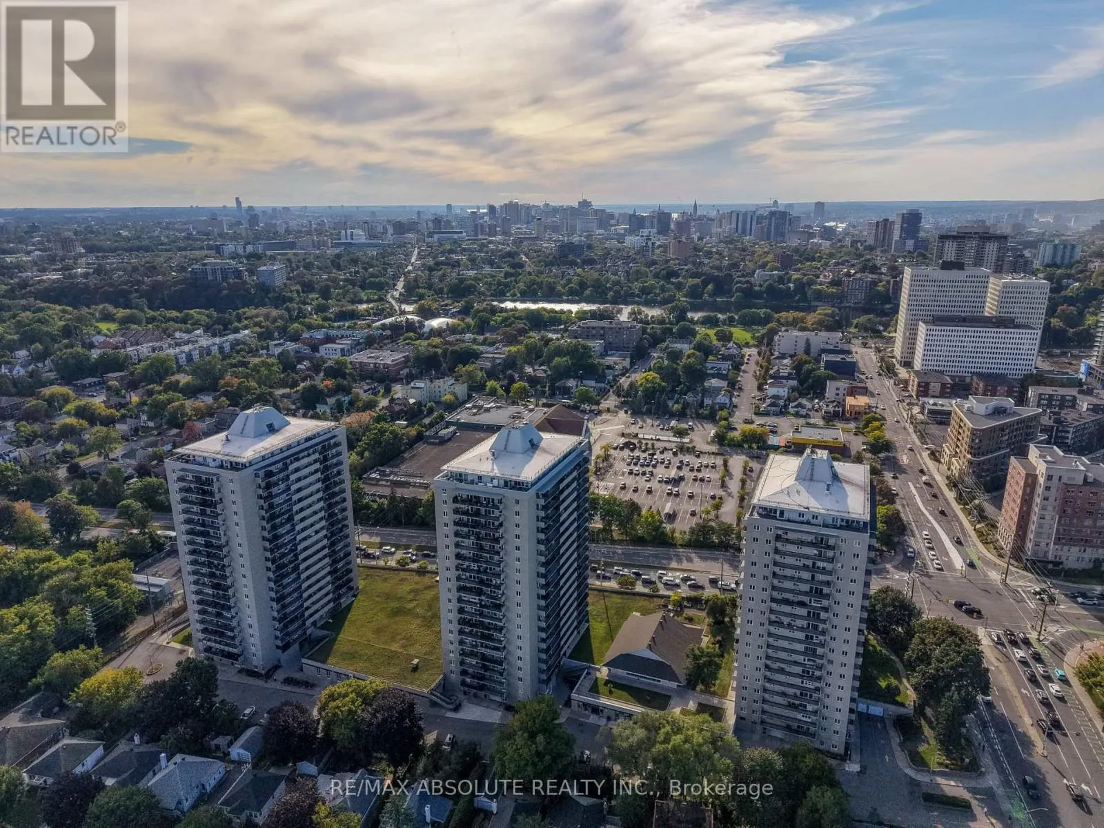 510 - 158 A MCARTHUR AVE AVENUE
