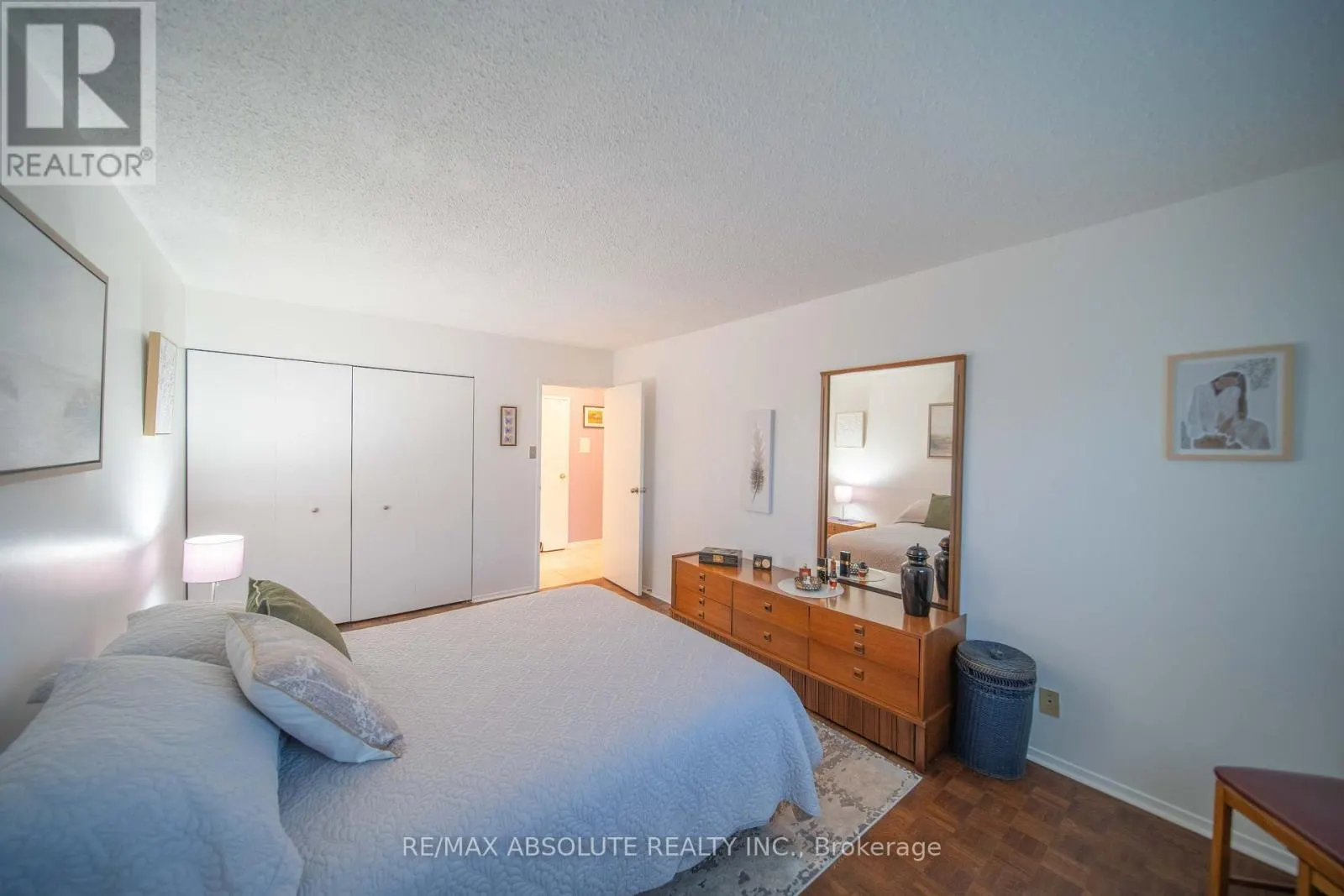 510 - 158 A MCARTHUR AVE AVENUE