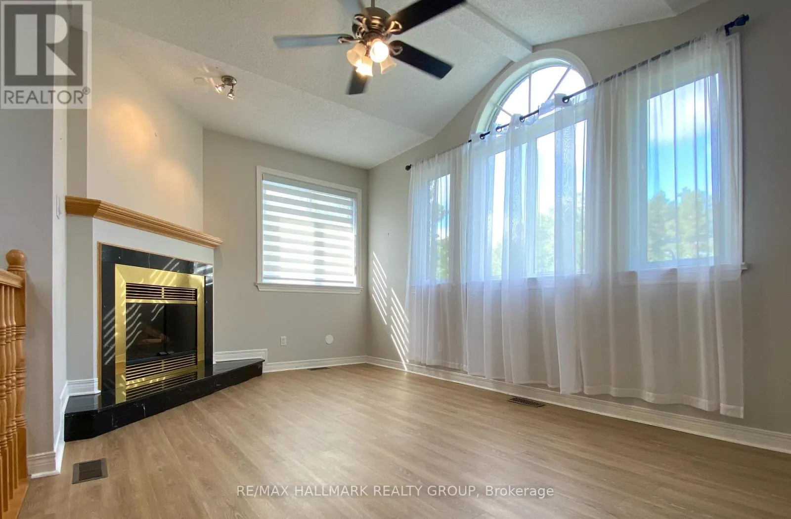 128 GRENADIER WAY