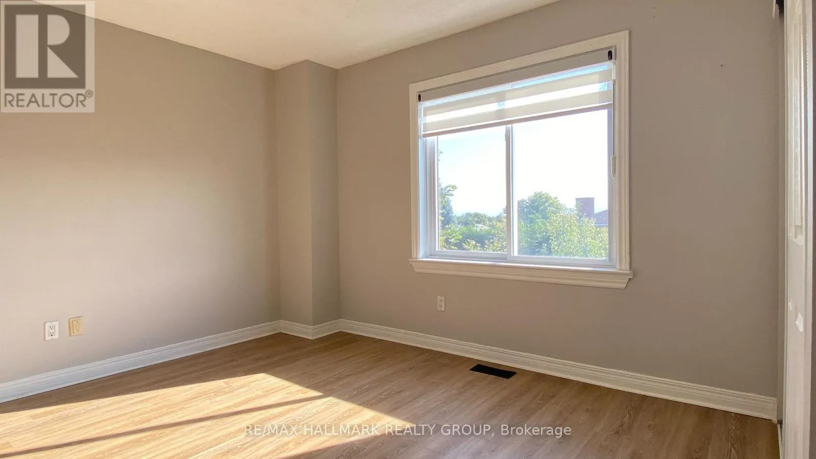 128 GRENADIER WAY