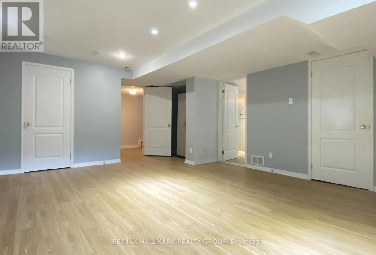 128 GRENADIER WAY