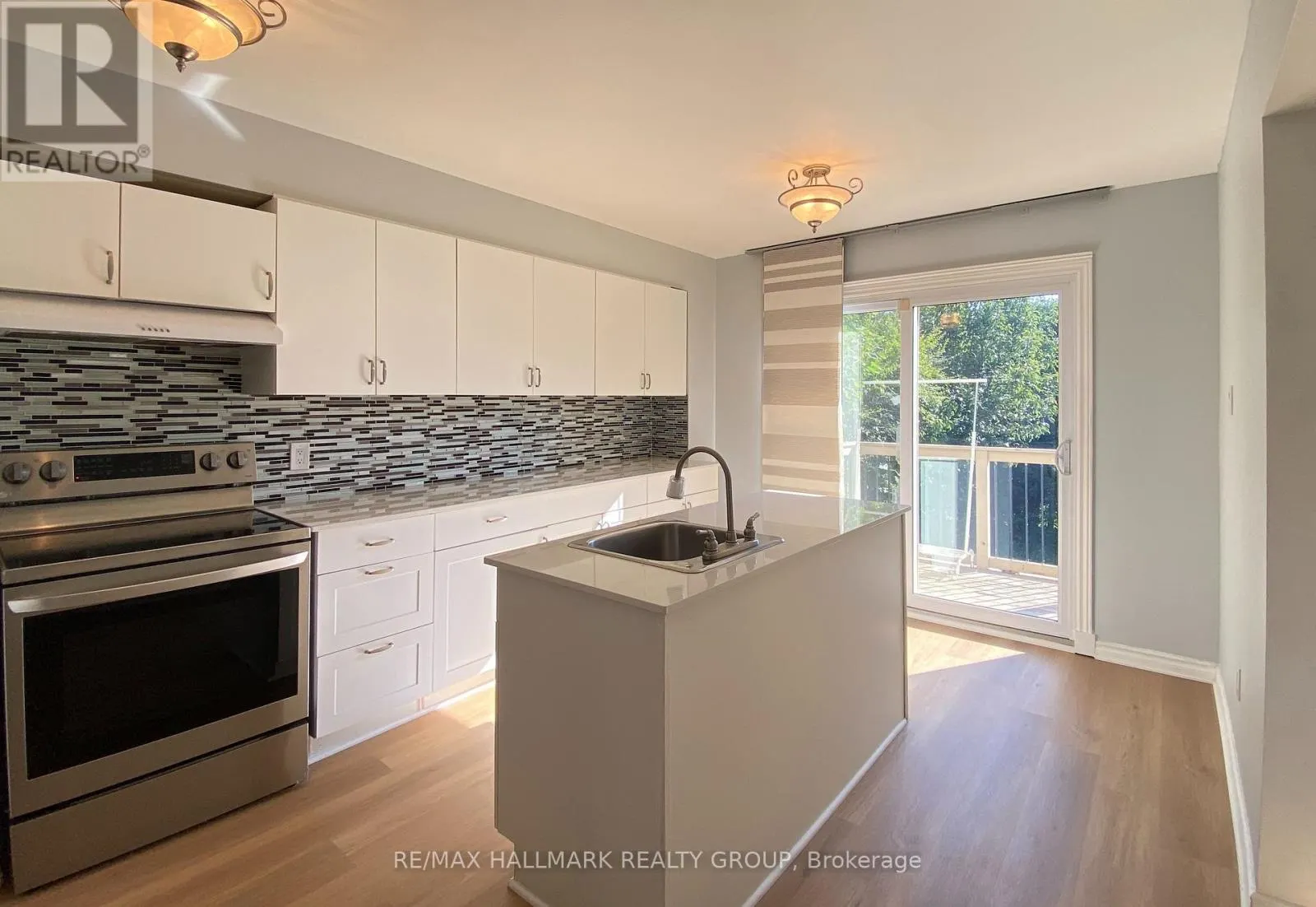 128 GRENADIER WAY