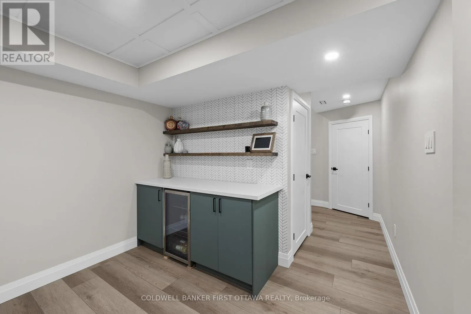 67 REMORA WAY
