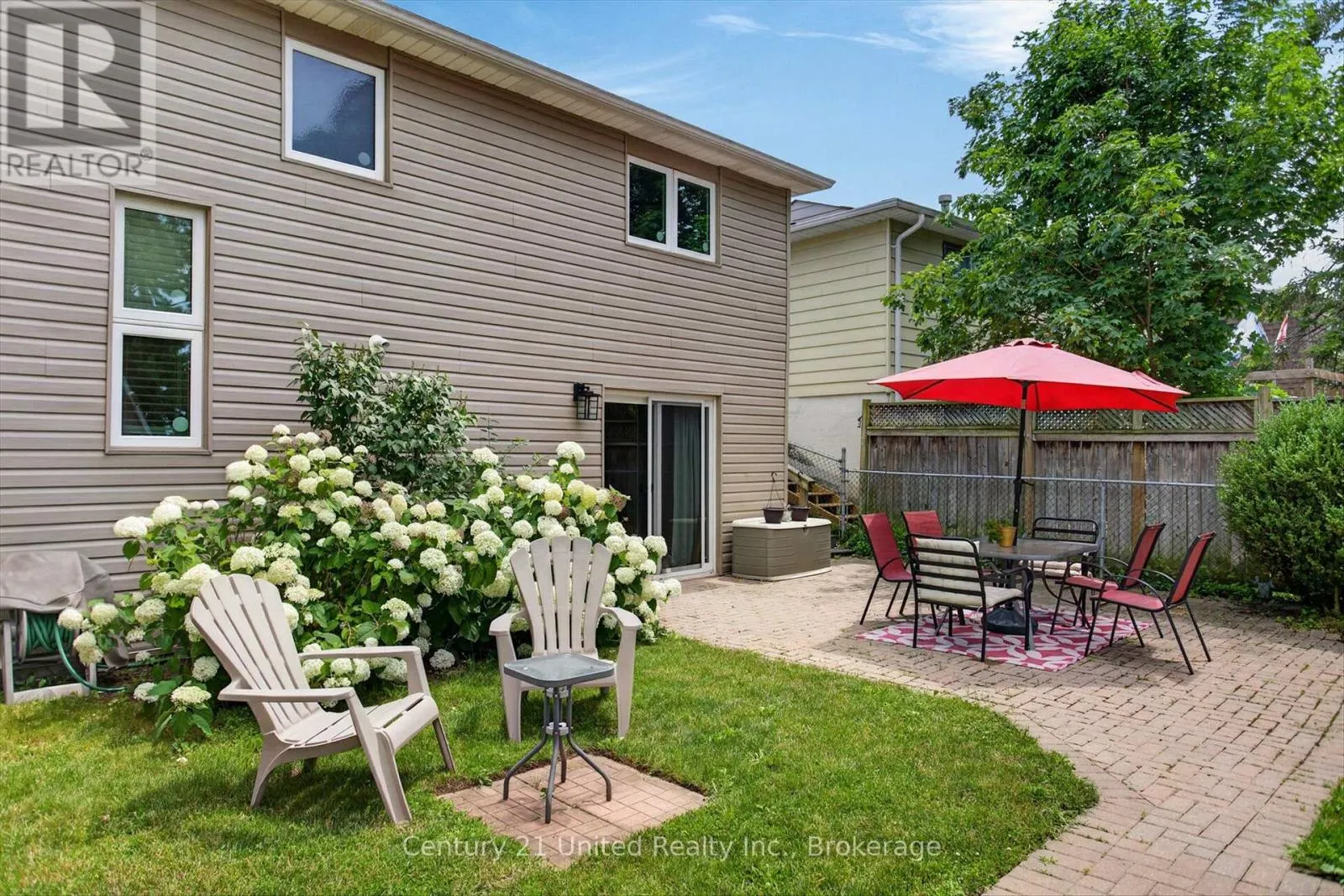 2121 MEADOWVIEW ROAD