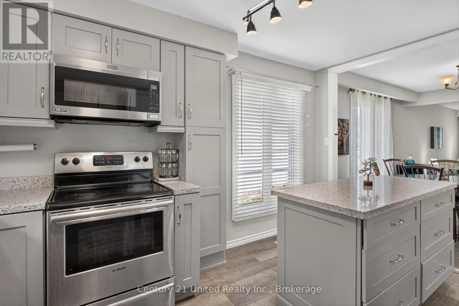 2121 MEADOWVIEW ROAD