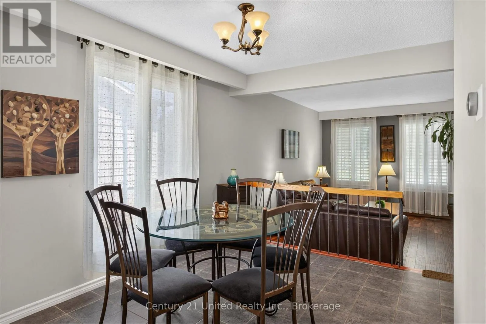 2121 MEADOWVIEW ROAD