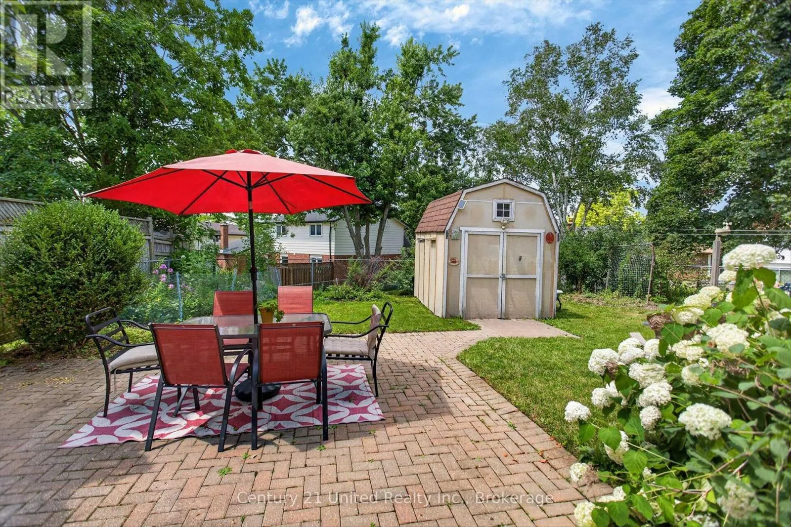 2121 MEADOWVIEW ROAD